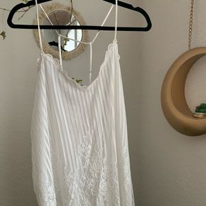 WHITE LACE TANK TOP BLOUSE